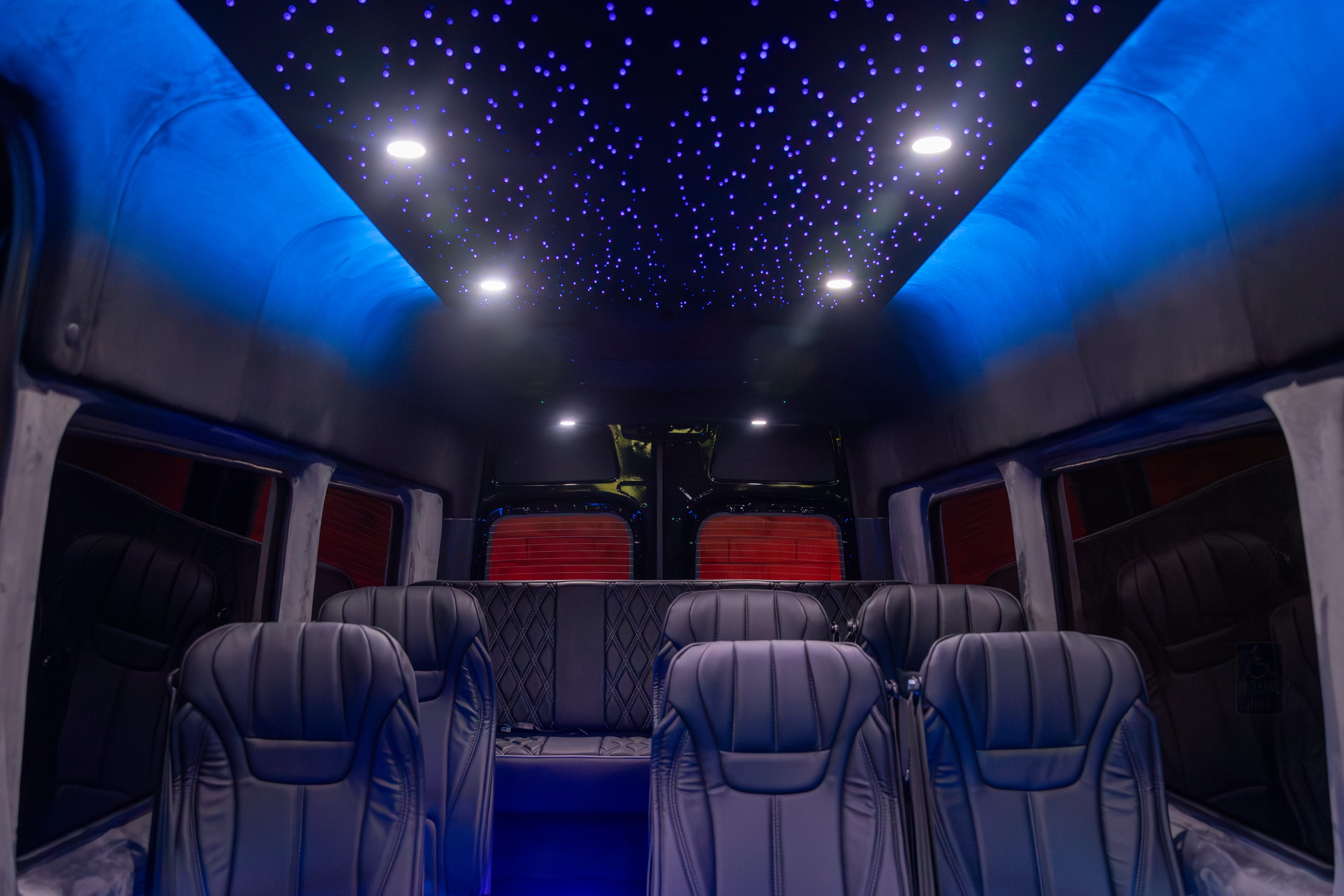 MERCEDEZ-BENZ SPRINTER 3500 AWD 14 PASSENGER Image 29